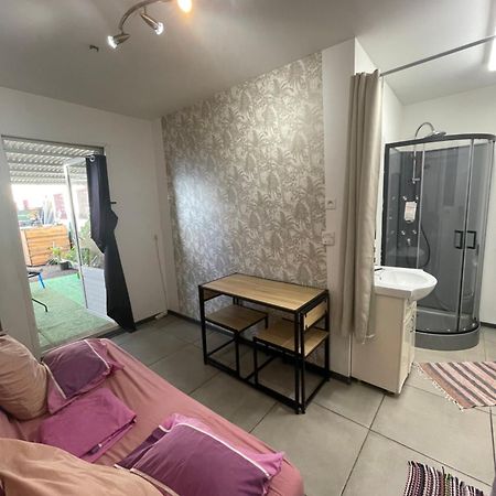Mobilhome Pour 2 Personnes Le Tampon Bagian luar foto